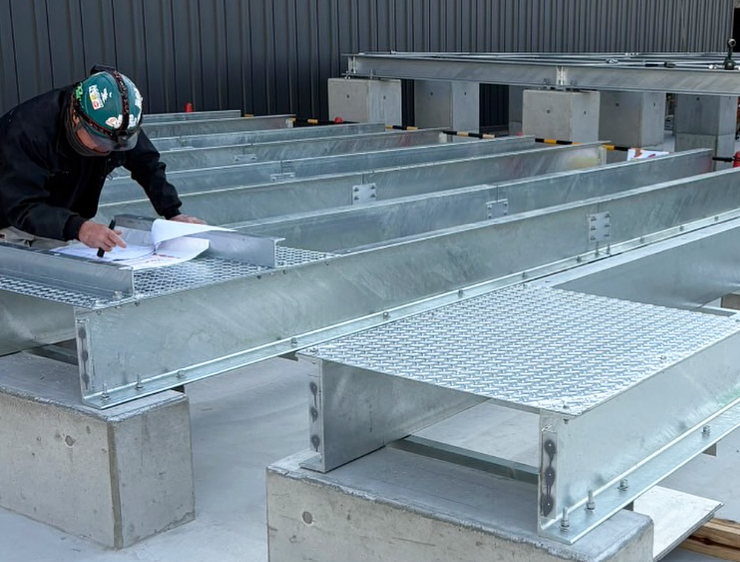 設計図の確認作業